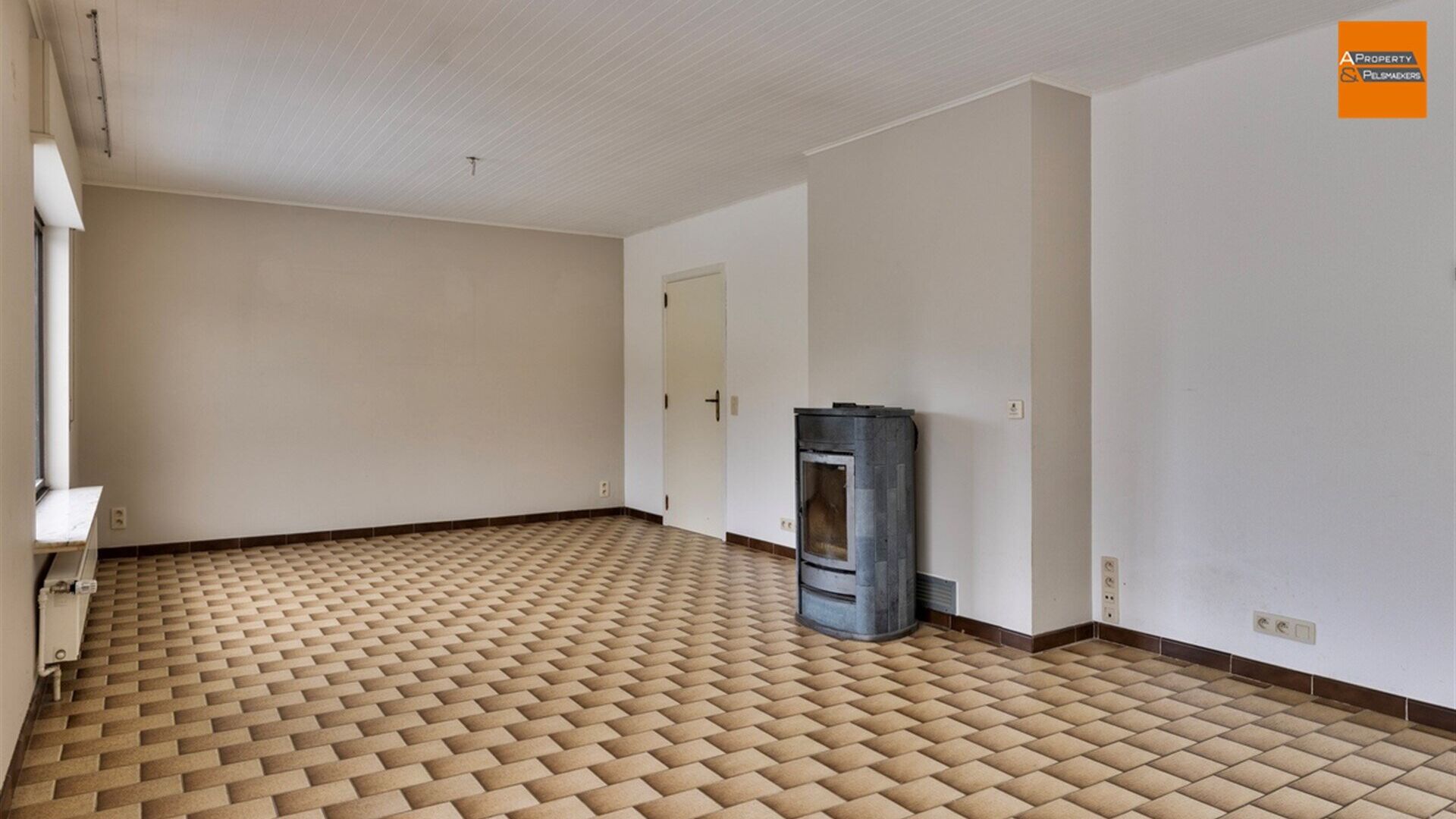 Call floor for sale in KORTENBERG