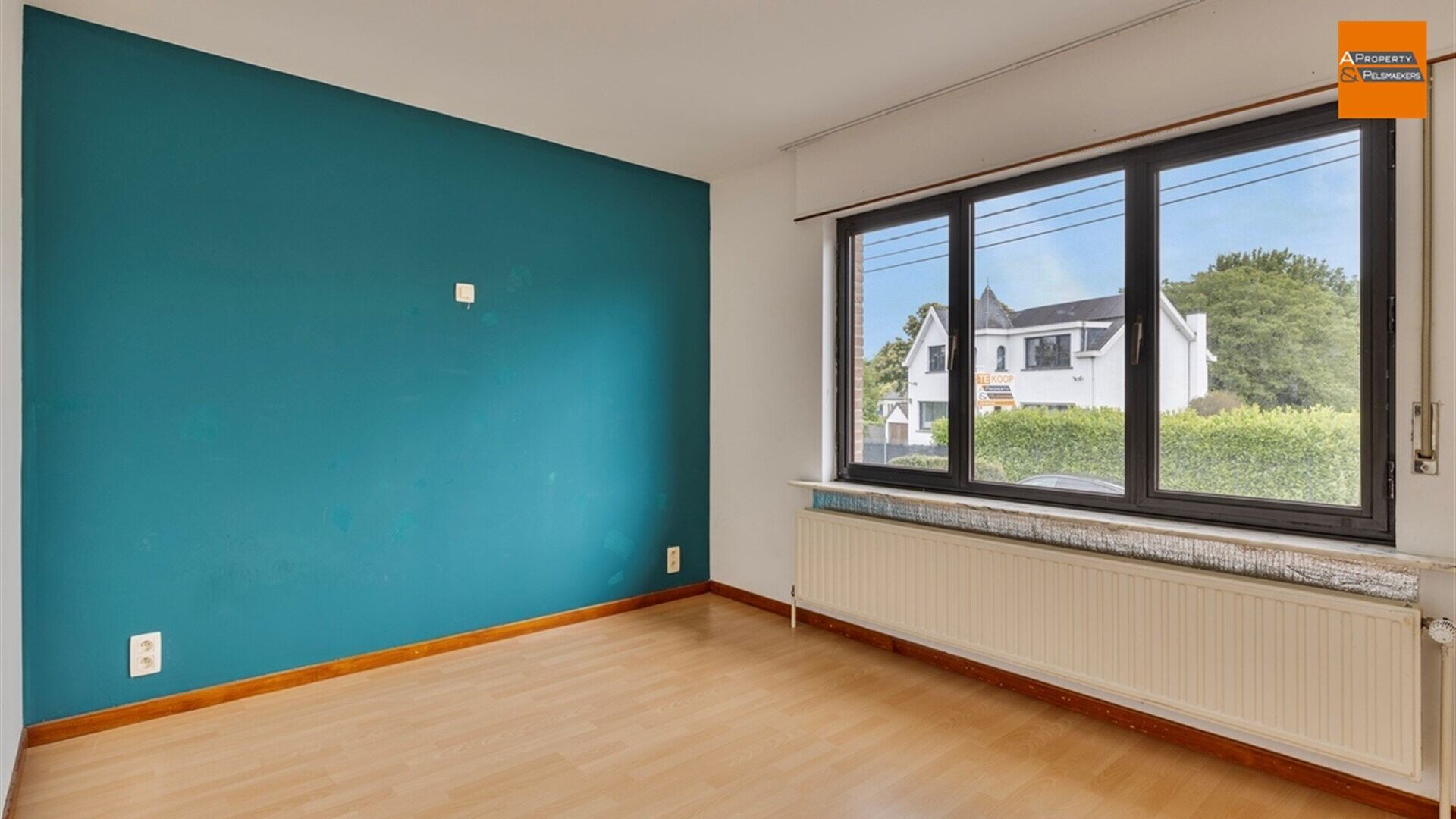 Call floor for sale in KORTENBERG