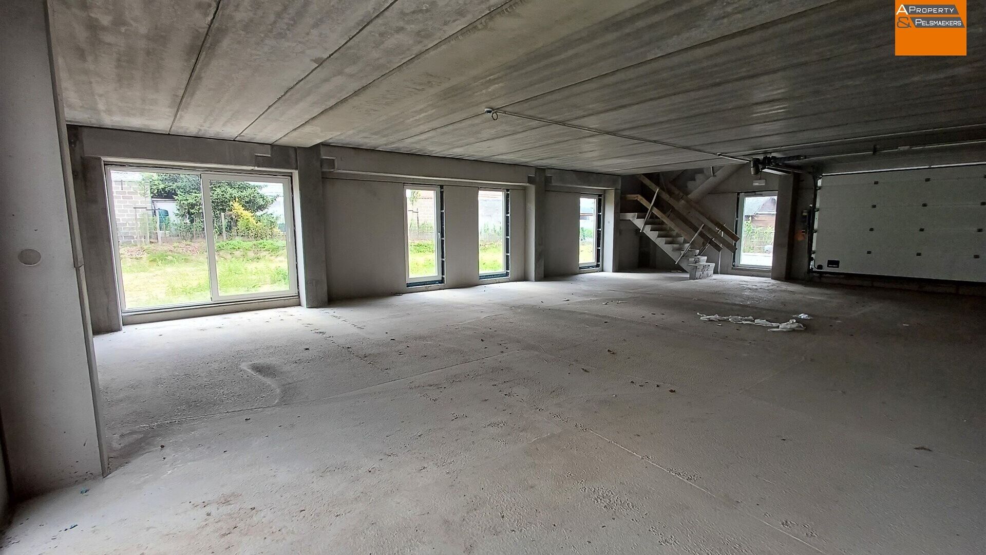 Industrieel gebouw te koop in KORTENBERG