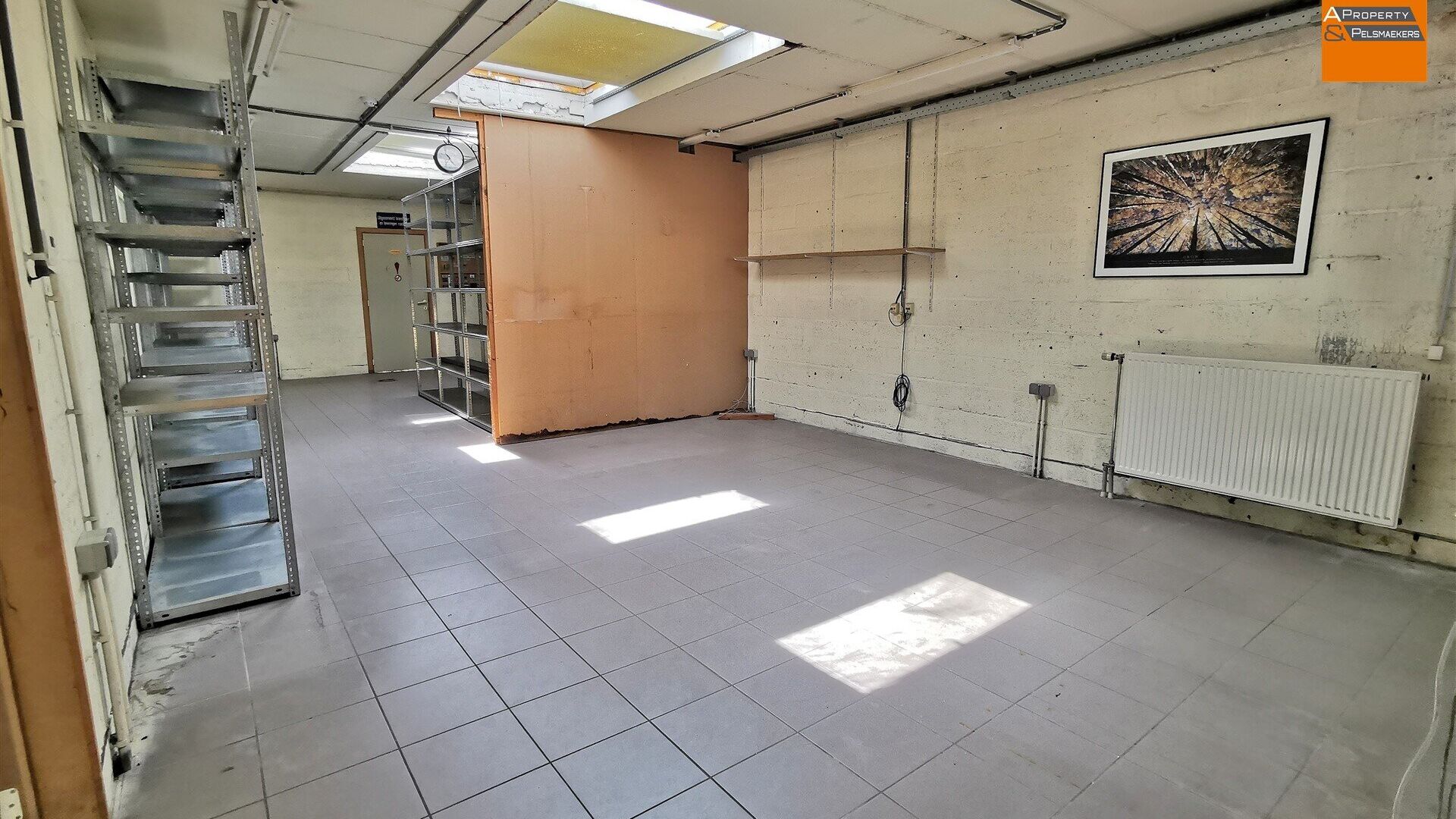 Retail space for rent in HERENT