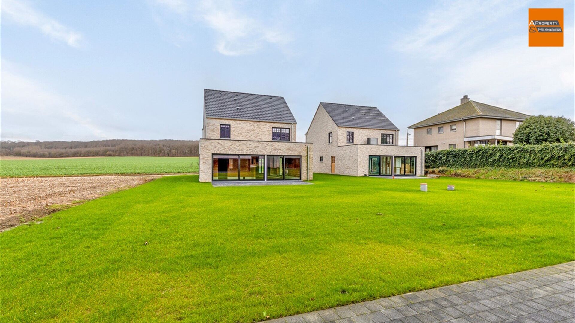 Villa for sale in MEERBEEK