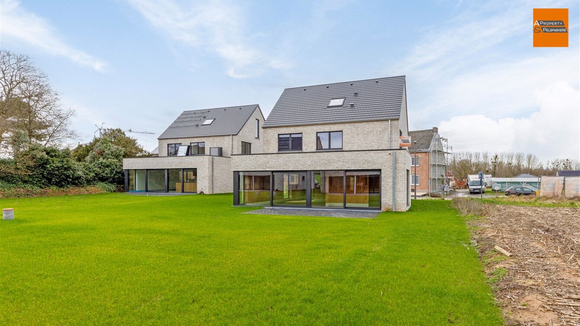 Villa for sale in MEERBEEK